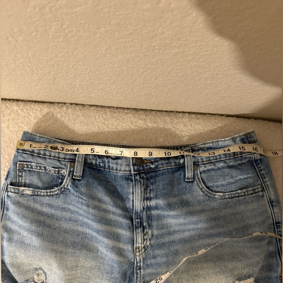 Aerie Daydream Distressed Denim Women’s Shorts - Picture 2 of 5